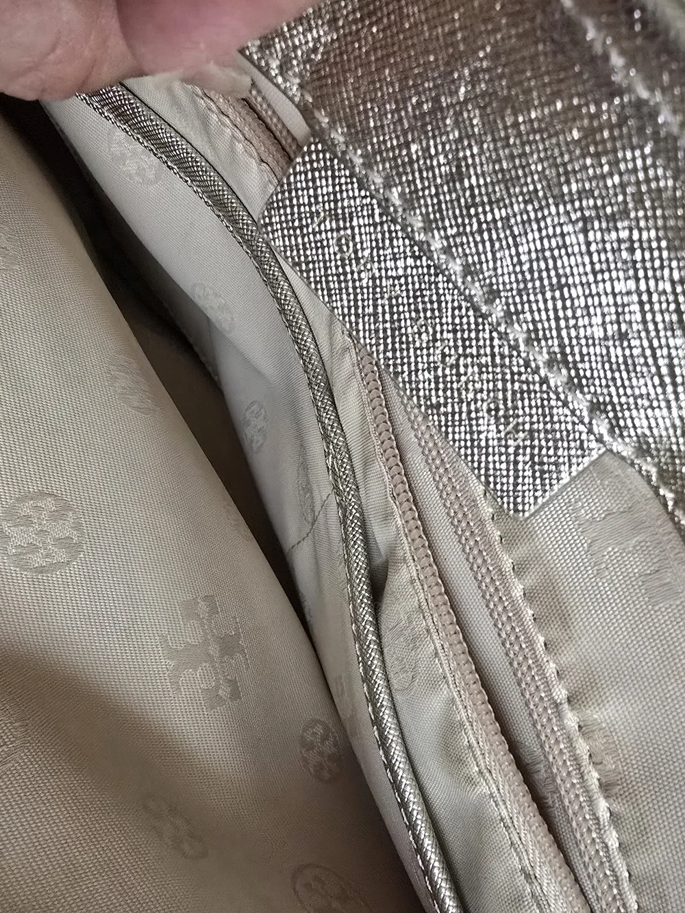 Tory Burch stylish woven